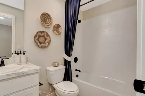 Bath - 4425 Main St, Perry, OH 44081 photo 2 of 2
