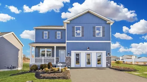 166 Shelton Place Dr, Evans City, PA 16033