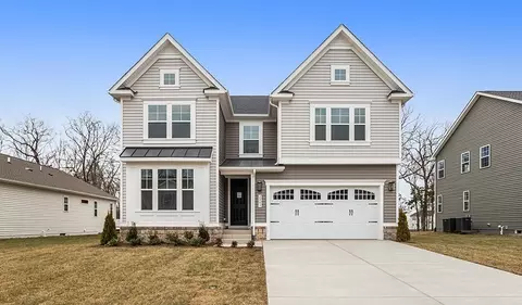 2083 Springvale Dr, Bealeton, VA 22712