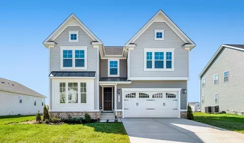 2083 Springvale Dr, Bealeton, VA 22712