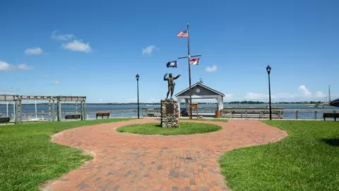 View/Area - 208 Surfside Landing Blvd, Hubert, NC 28539 photo 11 of 13