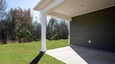 Exterior - 208 Surfside Landing Blvd, Hubert, NC 28539 photo 3 of 4