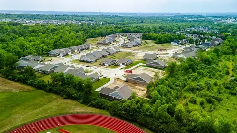 View/Area - 5469 Sheldon Close, Middletown, OH 45005 photo 1 of 3