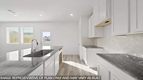 Kitchen - 417 Old Stagecoach Rd, Jarrell, TX 76537 photo 1 of 2