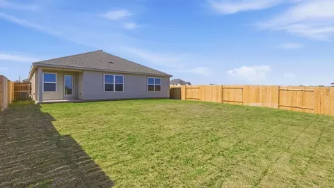 Exterior - 191 Oriole St, Kyle, TX 78640 photo 3 of 4