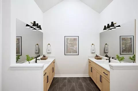 Bath - 17717 Coronation St, Conroe, TX 77302 photo 1 of 3