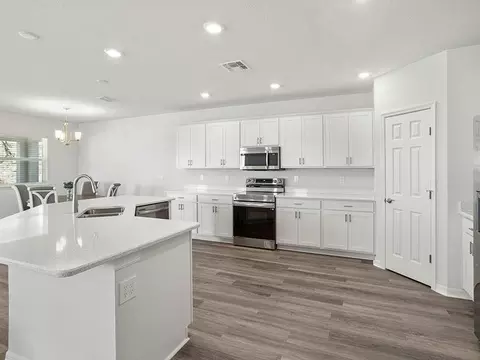 Kitchen - 12207 Cypress Branch St, Riverview, FL 33579 photo 1 of 6