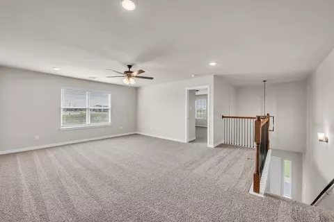 Living - 1600 Hillside Dr, Temple, TX 76502 photo 3 of 9