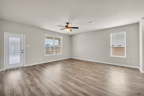 Living - 1600 Hillside Dr, Temple, TX 76502 photo 2 of 9