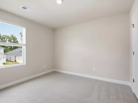 Bedroom - 913 Appalachian Dr, Moore, SC 29369 photo 4 of 7
