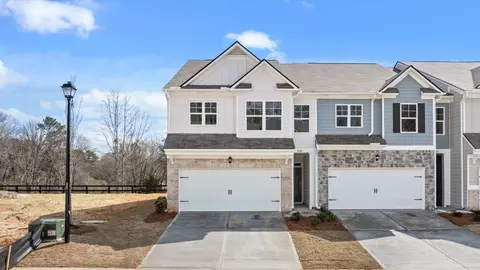 4141 Kestrel Ct, Gainesville, GA 30506