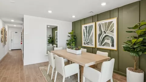 Dining - 24025 N 25th St, Phoenix, AZ 85024 photo 2 of 4