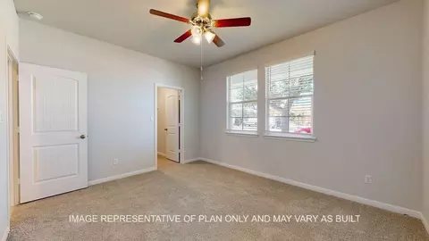 Entry Way - 1013 Sydney Blvd, Thorndale, TX 76577 photo 3 of 5