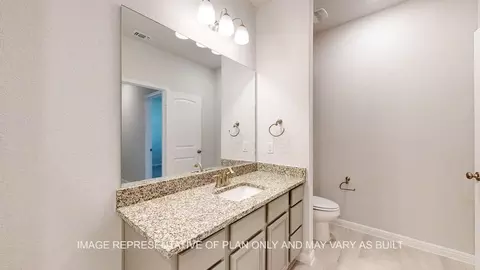Bath - 1013 Sydney Blvd, Thorndale, TX 76577 photo 4 of 11