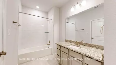 Bath - 1013 Sydney Blvd, Thorndale, TX 76577 photo 6 of 11