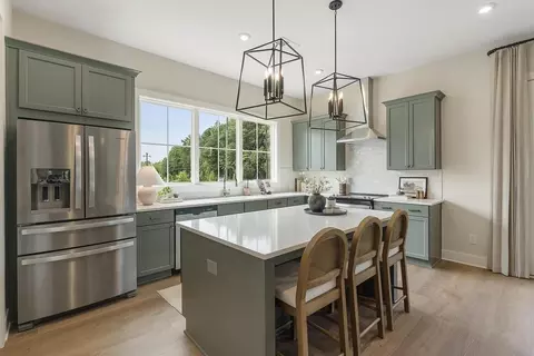 305 Pinecone Pl, Alpharetta, GA 30022