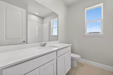 Bath - 12410 51st St E, Parrish, FL 34219 photo 2 of 2