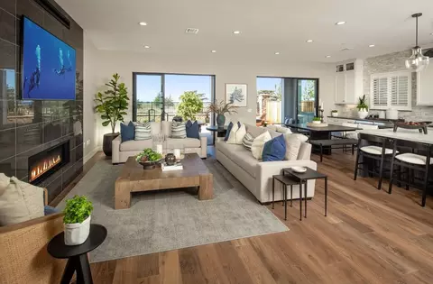 Living - 98 8th St, Marina, CA 93933 photo 2 of 6
