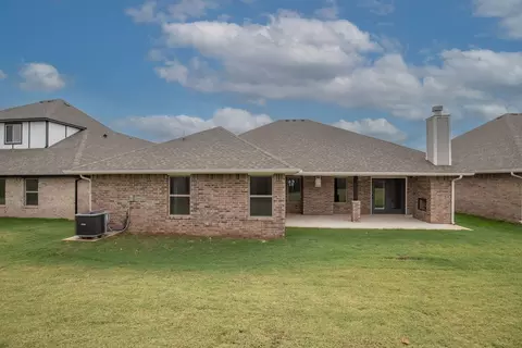 Exterior - 2920 E Northampton St, Broken Arrow, OK 74014 photo 25 of 30