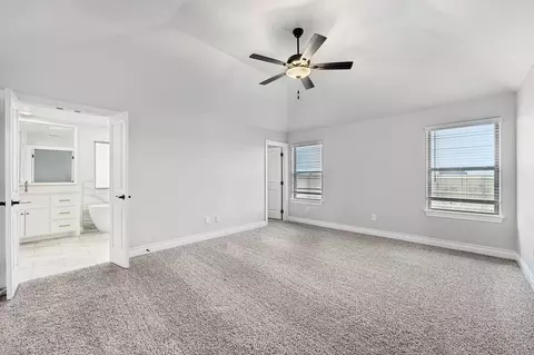 Bedroom - 2920 E Northampton St, Broken Arrow, OK 74014 photo 1 of 15