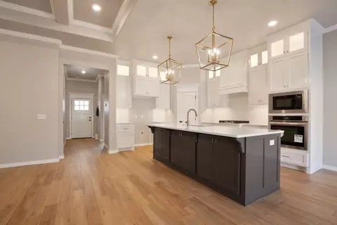 Entry Way - 2920 E Northampton St, Broken Arrow, OK 74014 photo 2 of 6