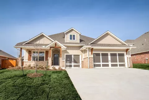 Exterior - 2920 E Northampton St, Broken Arrow, OK 74014 photo 2 of 30