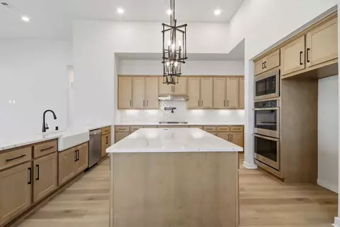 Kitchen - 325 Vale Run, Kyle, TX 78640 photo 2 of 3
