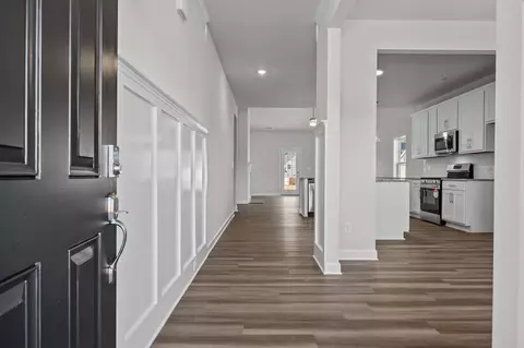 Entry Way - 79 Forest Valley Dr, Spring Lake, NC 28390 photo 1 of 7