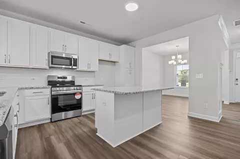 Kitchen - 79 Forest Valley Dr, Spring Lake, NC 28390 photo 1 of 7
