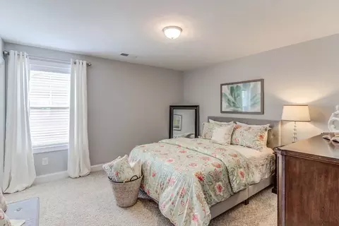 Bedroom - 79 Forest Valley Dr, Spring Lake, NC 28390 photo 8 of 8