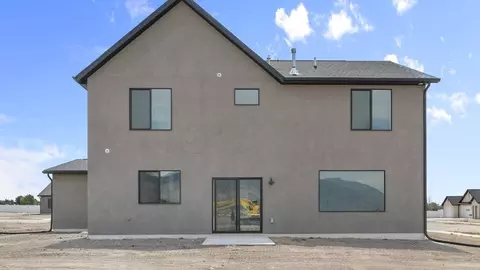 Exterior - 2337 S 1230 W, Perry, UT 84302 photo 5 of 9