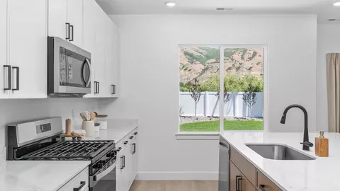 Kitchen - 2337 S 1230 W, Perry, UT 84302 photo 5 of 5