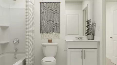 Bath - 655 Supernova Dr, Melbourne, FL 32901 photo 2 of 3