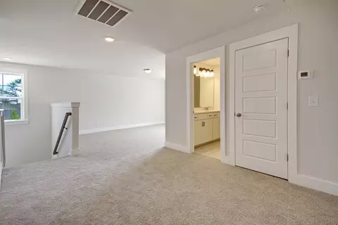 Entry Way - 100 E South 7th St, Seneca, SC 29678 photo 2 of 2