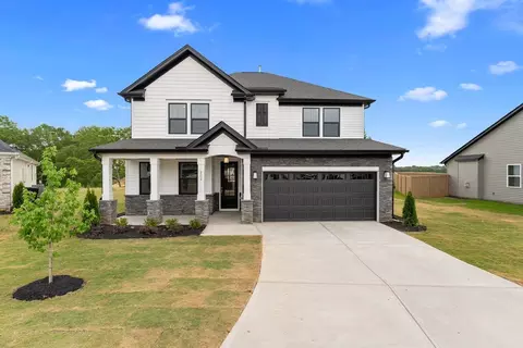 Exterior - 100 E South 7th St, Seneca, SC 29678 photo 6 of 11