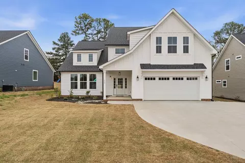 Exterior - 100 E South 7th St, Seneca, SC 29678 photo 9 of 11