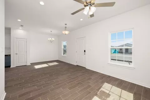 Living - 5402 Moses Loop, Laredo, TX 78046 photo 1 of 4