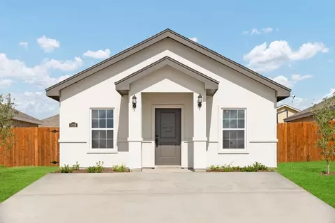 Exterior - 5402 Moses Loop, Laredo, TX 78046 photo 3 of 6
