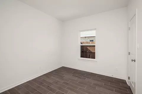 Bedroom - 5402 Moses Loop, Laredo, TX 78046 photo 2 of 8