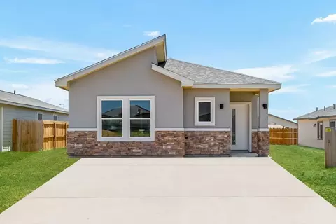 Exterior - 5402 Moses Loop, Laredo, TX 78046 photo 4 of 6