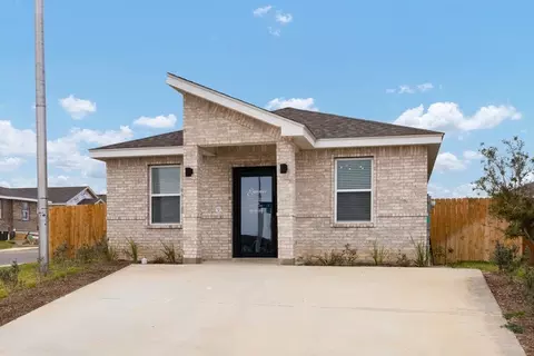 Exterior - 5402 Moses Loop, Laredo, TX 78046 photo 2 of 6