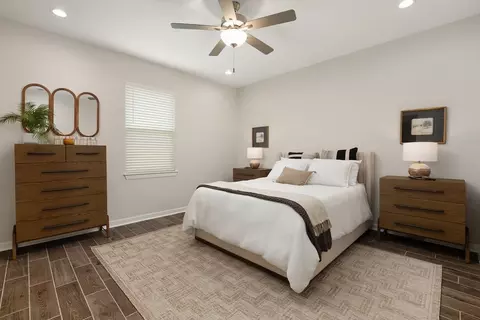 Bedroom - 5402 Moses Loop, Laredo, TX 78046 photo 4 of 8