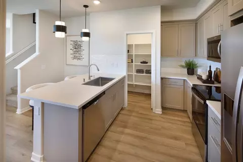 36137 Domingo Avenue 2003, Murrieta, CA 92563