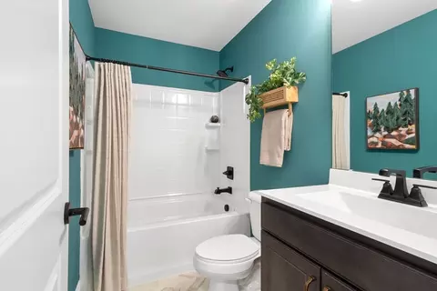 Bath - 173 Mora Blvd, O'fallon, MO 63368 photo 4 of 4