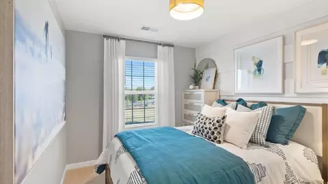 Bedroom - 7500 Daybreak Dr, Brandywine, MD 20613 photo 5 of 11