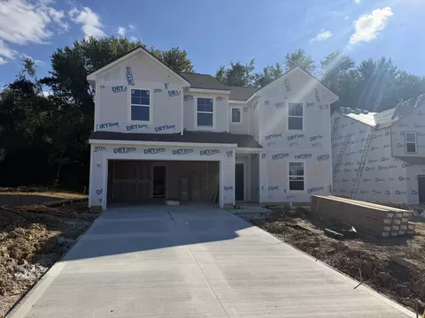 880 Ty Dr, Lithopolis, OH 43136