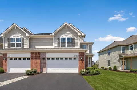 7711 Nightshade Ln, Joliet, IL 60431
