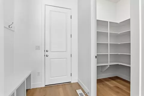 Entry Way - 76 S Crimson Way, Mapleton, UT 84664 photo 1 of 5