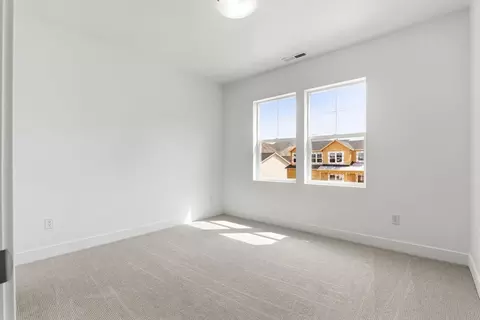 Bedroom - 76 S Crimson Way, Mapleton, UT 84664 photo 1 of 5