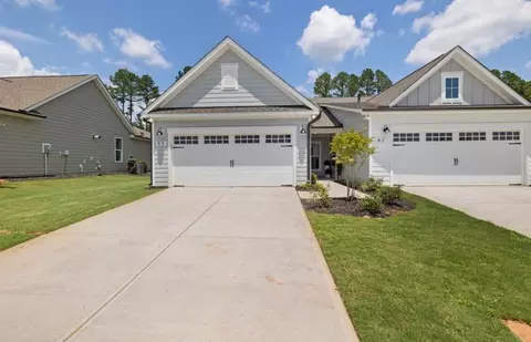 19 Dover Downs Dr, Clayton, NC 27520